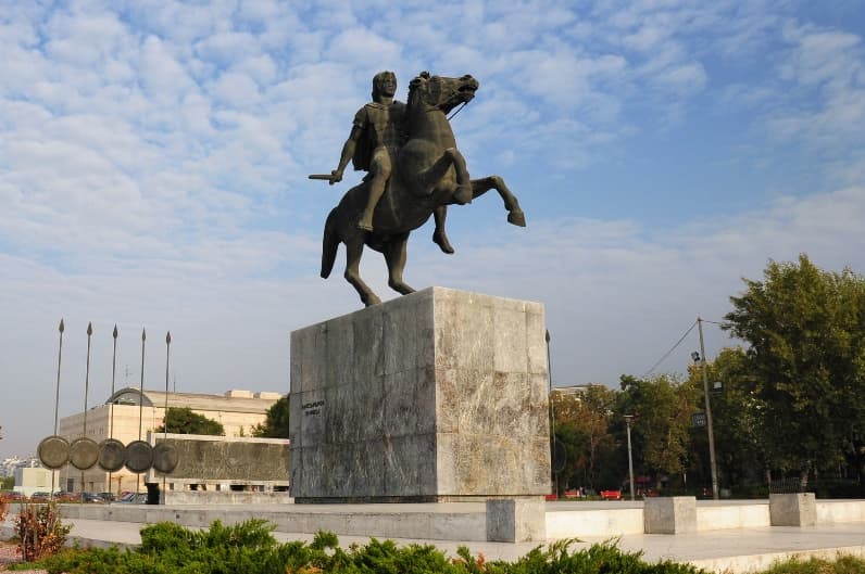 In Coach Northern Greece - Five Days (Delphi, Meteora, Thessaloniki & Macedonia)