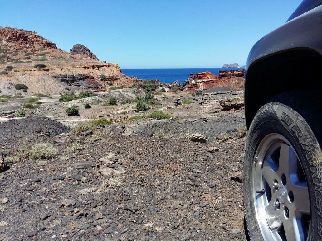 Milos Off-Road Experience