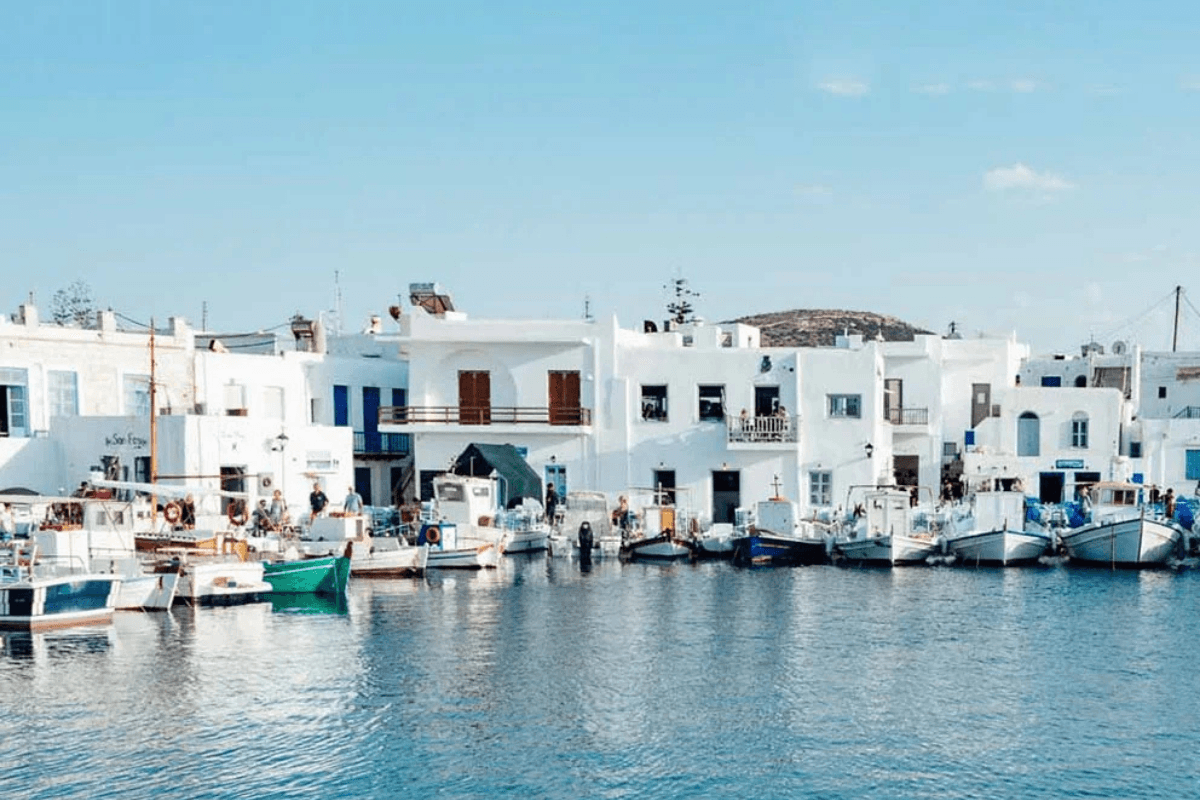 Santorini Multi-Island Day Trip: Paros & Antiparos