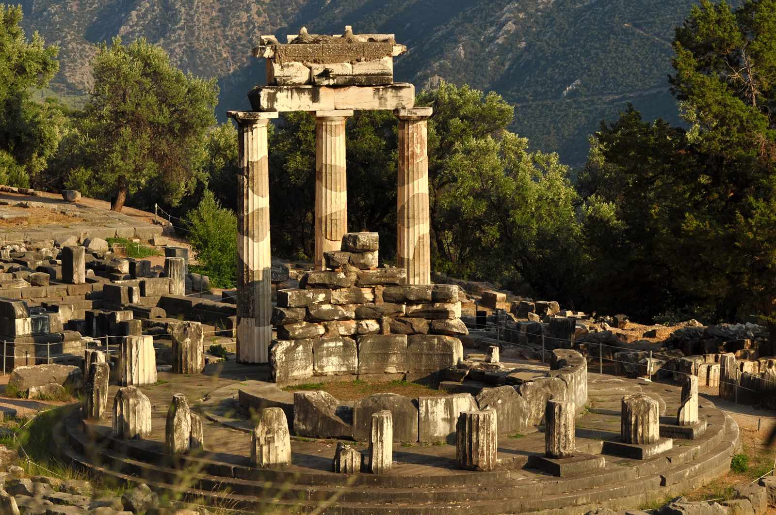 In Coach Classical Tour - Three Days (Epidauros, Mycenae, Olympia, Delphi)